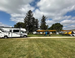 Coachmen RV Freelander 26DS Ford 450