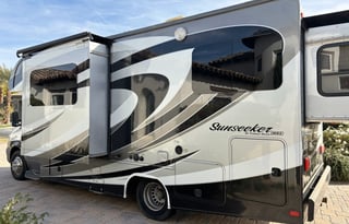 Smooth Sailing on 2015 Forest River Sunseeker MBS