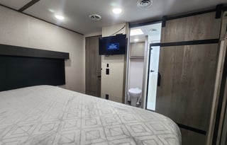 2021 Keystone RV Raptor 415