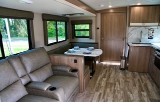 2022 Grand Design Imagine 2800BH