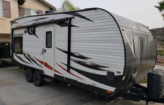 2017 Forest River RVShockwave T18CBMX Fam Friendly