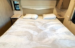 2022 Thor Motor Coach ACE 32.3