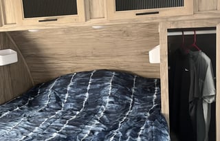 Sleeps up to 10 and we're pet friendly