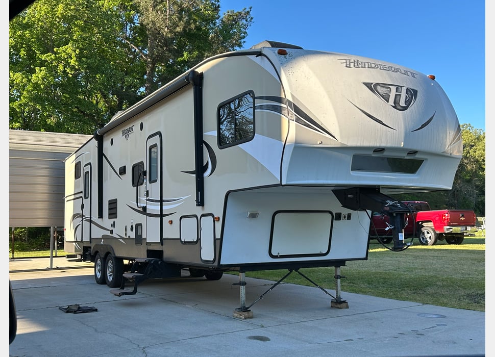 Fifth Wheel rentals in North Charleston