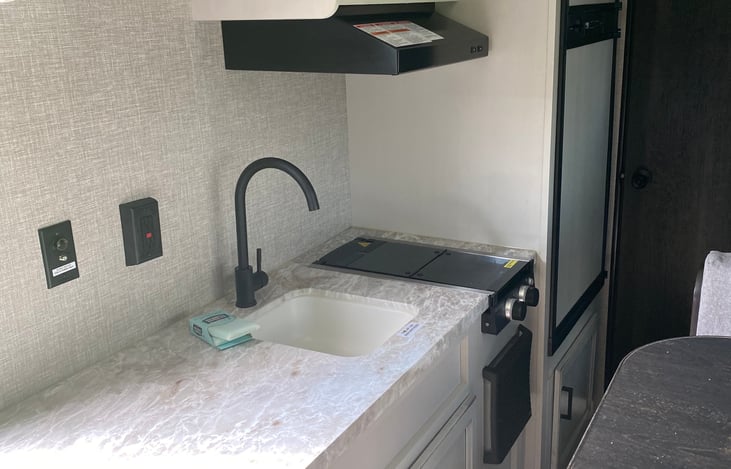 Sink, Fridge, Stove, and Microwave