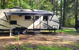 2018 Venture RV Sonic SN220VBH