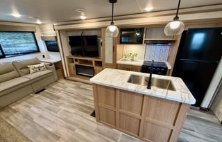 Prime Time Avenger 28REI (BRFL 1415)