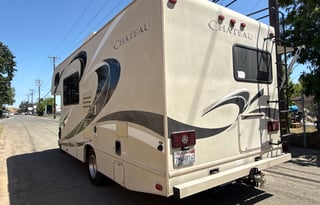 2016 Thor Motor Coach Chateau 24C