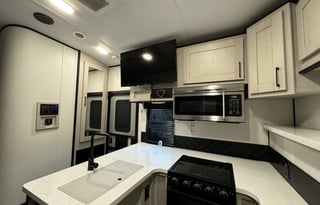 Happy Camper 2021 Heartland Torque TQ T322