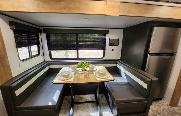 Dinette that converts into a bed.