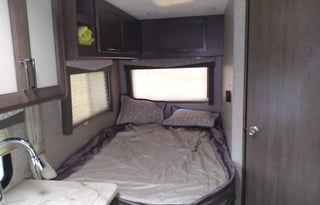 2021 Thor Motor Coach Freedom Elite 23H