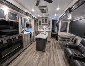 Keystone RV Avalanche 390DS