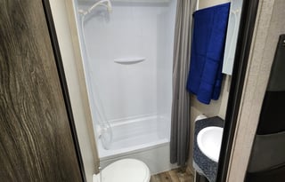 SPECTACULAR off grid affordable toyhauler