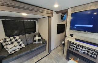 2 bedroom☆quad BUNKS☆Fireplace