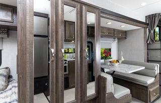 2022 Conquest Full slide out