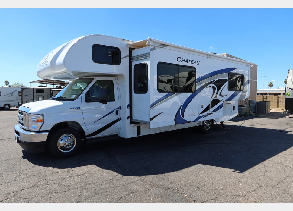 Class C Motor Home rentals in Las Vegas