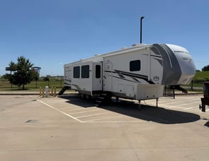 Forest River RV Cardinal 35FUN