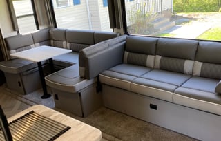 Sleep Number Bed , Great For Families - Delivery