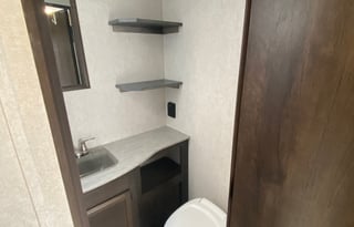 2018 Starcraft Launch Outfitter 7 19BHS