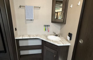 2021 Grand Design Transcend **Very Spacious**