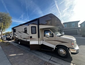 Winnebago Minnie Winnie 31KP