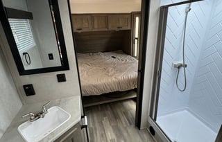 The Ultimate Vibe GBWI-1084