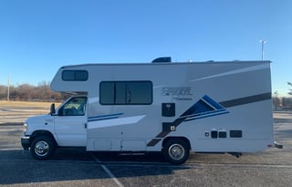 Brand new 2022 Coachmen RV Cross Trail XL 23XG