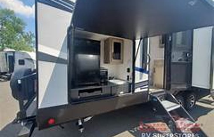 Outdoor kitchen to expand your living space to the great outdoors. Compact refrigerator to store drinks without needing to walk inside. Perfect for tailgating and convenient storage.