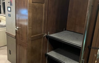 Spring Glamping is here!!  2 AC AND 2 BATH!!!