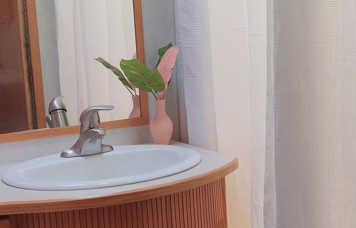 Just bring your toothbrush and your favorite toiletries! Fresh towels provided.