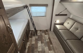 Forest River RV 31KBH East to West