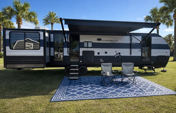 Okeechobee RV Rental, delivery to Sebring & Plant Bamboo