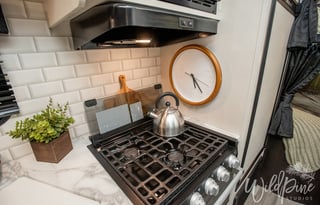 Experience Adventure in this 2023 Jayco Jay Flight