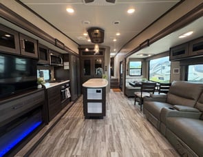 Grand Design Reflection 367BHS