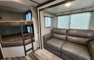 Keystone Bullet 28ft Bunkhouse - Sleeps 9