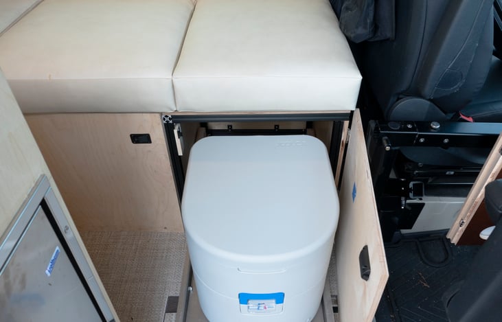 Joolco cassette toilet