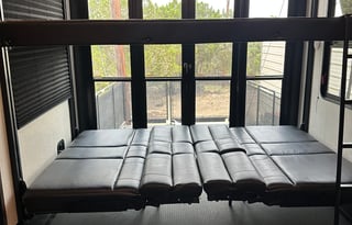 2022 Dutchmen Voltage 3911