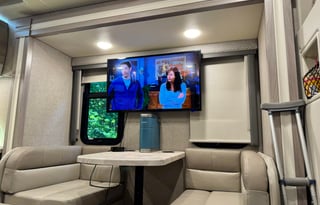 Pet Friendly, Easy to Drive. Mercedes 24FT, Diesel