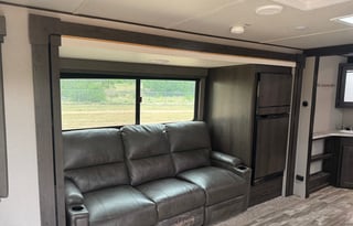 2021 Grand Design: Stocked, Family Friendly Rental