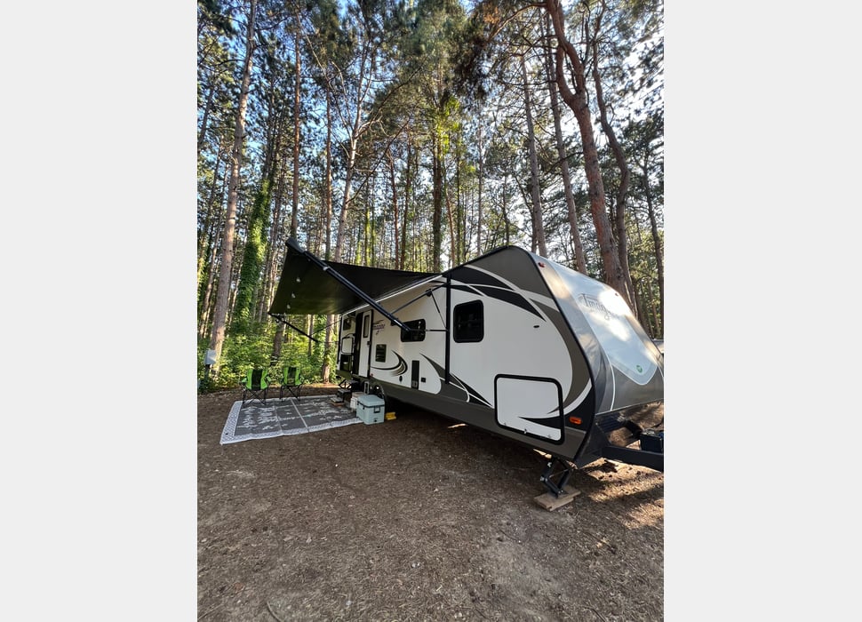 Travel Trailer rentals in Crest Hill