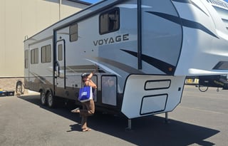 2020 Winnebago Voyage 3134RL