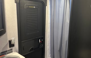 Grey Wolf Lodge!  Outdoors and Comfort Combined