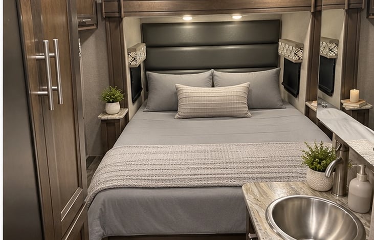 Large bedroom