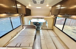 Dog Friendly! 2018 Thor Four Winds 26B! Sleeps 6!