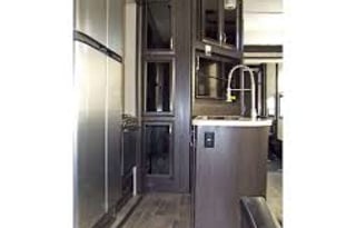 2018 Dutchmen Voltage 4005