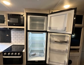 CrossRoads RV Sunset Trail SS272BH