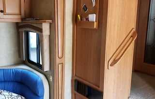 2009 Forest River Cardinal M-3802BH