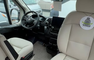 Steven’s Thor Motor Coach