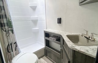 2020 Fully equipped, camping supplies