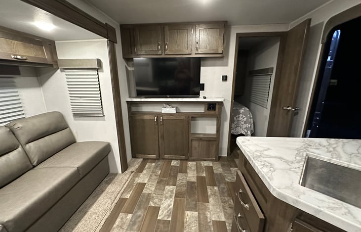 Upgraded TV in sitting area (actual image)